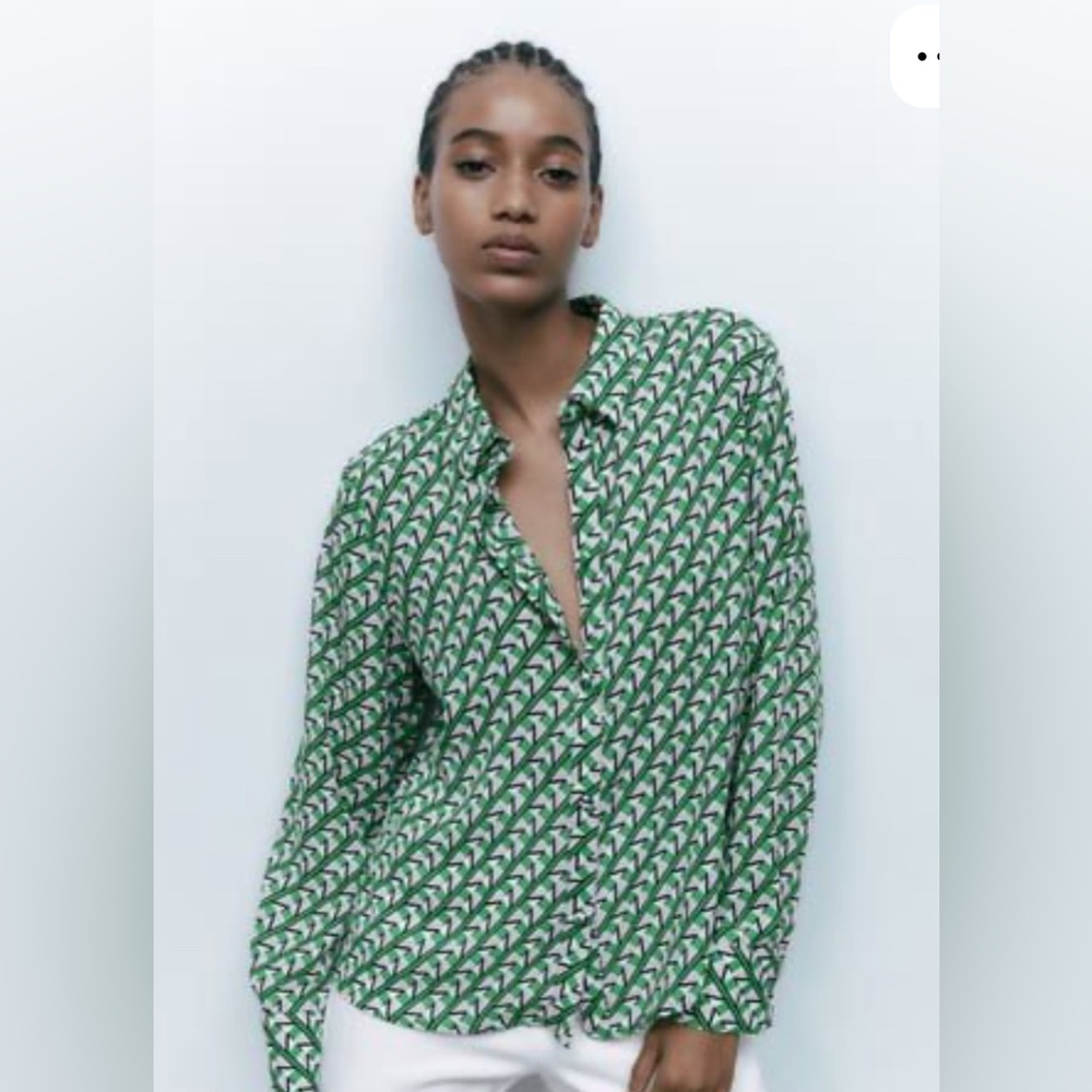 ZARA  GEOMETRIC SATIN TOP